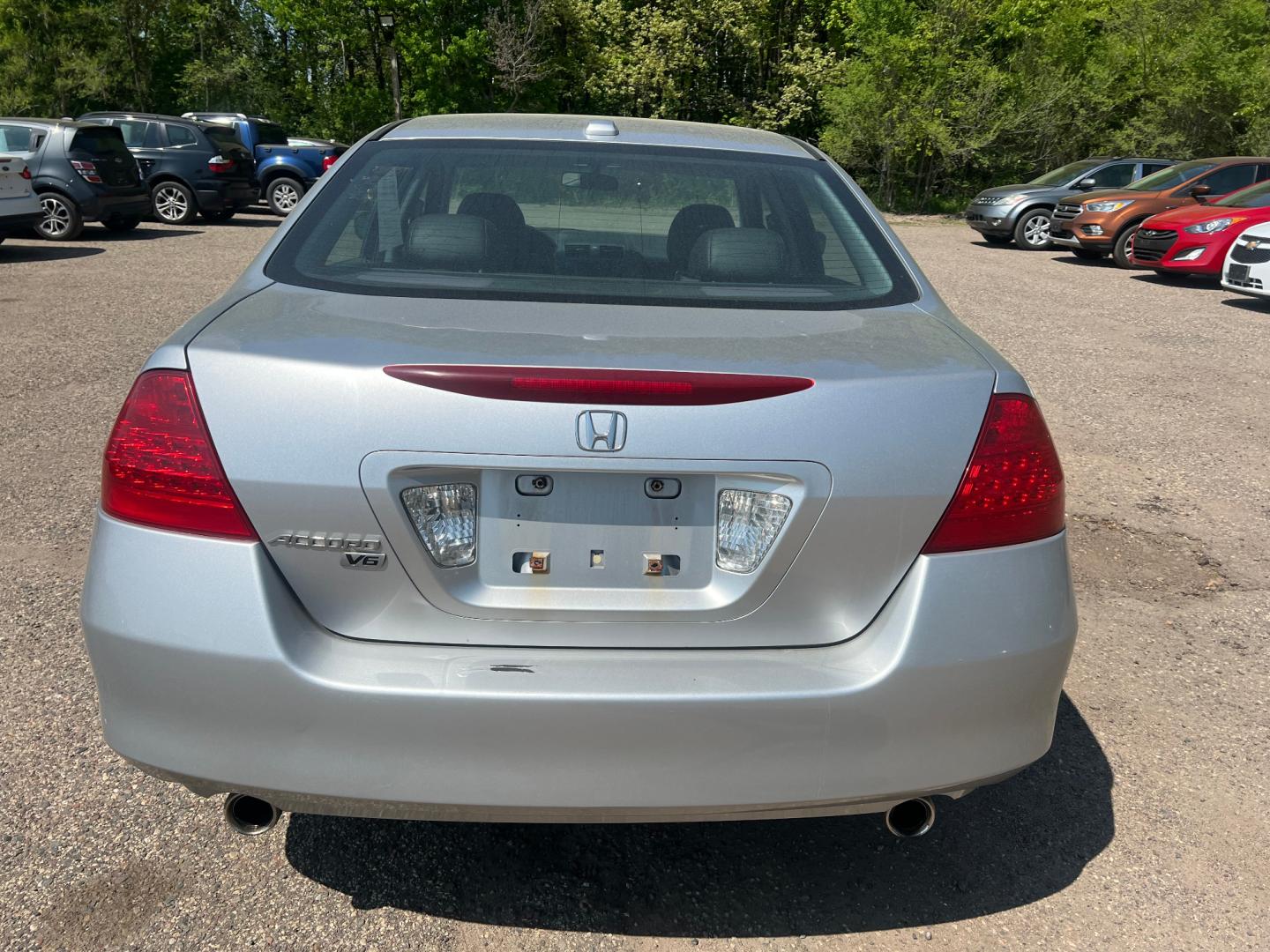 2007 Honda Accord (1HGCM66547A) , located at 17255 hwy 65 NE, Ham Lake, MN, 55304, 0.000000, 0.000000 - Photo#3